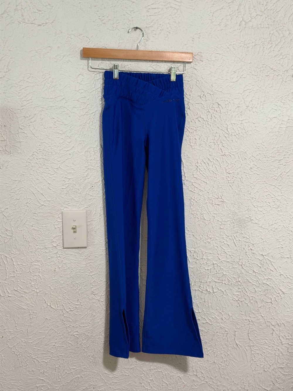 NWT Every Turn Girls Crossover Split Flare Dance Pants Youth Size 8